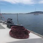 Insolite Cormoran Bay Botel *