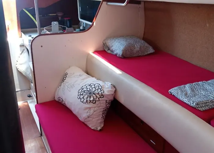 Insolite Cormoran Bay Hotel en barco Balaruc-les-Bains